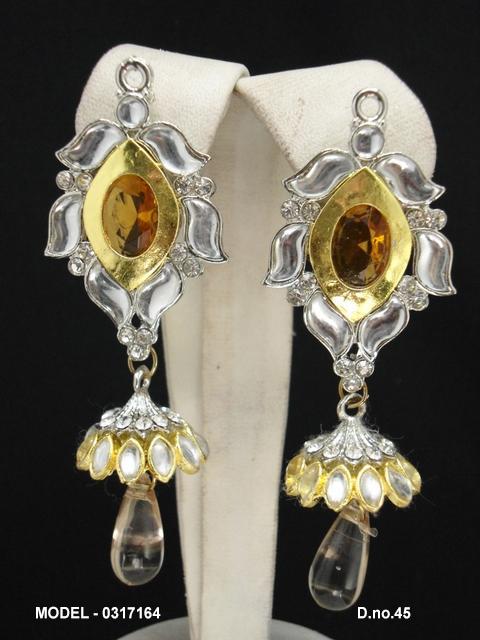 Mira Moonlight Earrings — LJ-1JLUEK8
