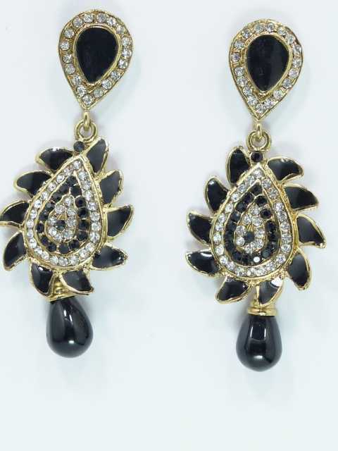 Noor Crescent Earrings — LJ-1TWMAKP