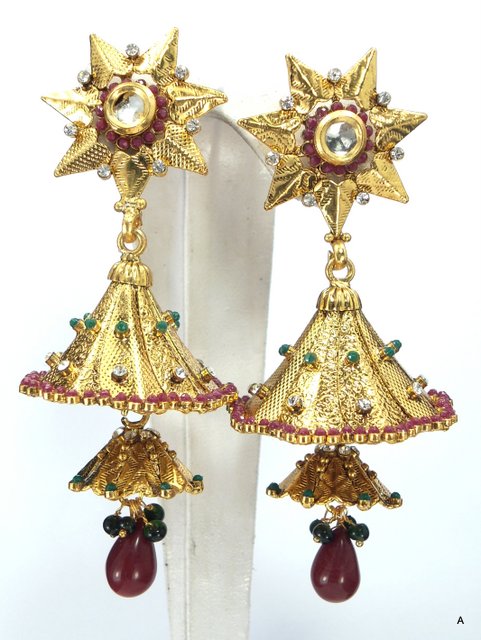 Ishani Grace Earrings — LJ-19WKGP1