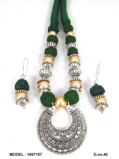 Saanvi Starlight Necklace — LJ-G3DE4B