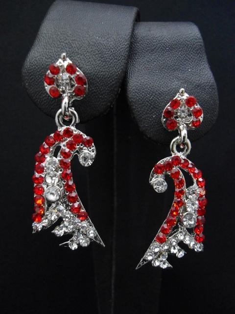 Kavya Velvet Earrings — LJ-187V9RA