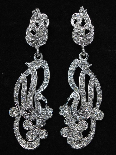 Ishani Serenity Earrings — LJ-W5WKWL