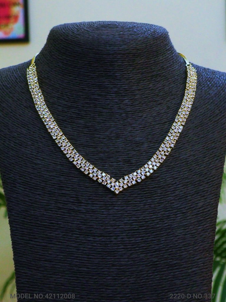 Smart Alternative to Expensive Diamond Jewelry