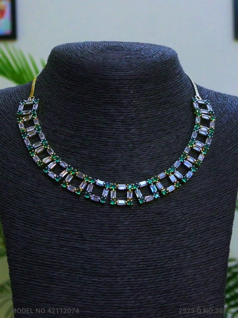 Light weighted CZ Necklace Set