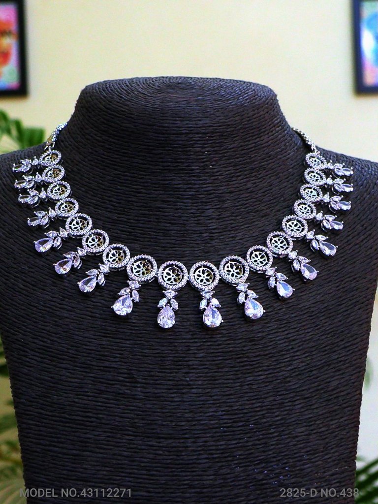 A necklace Set for all Occasions !