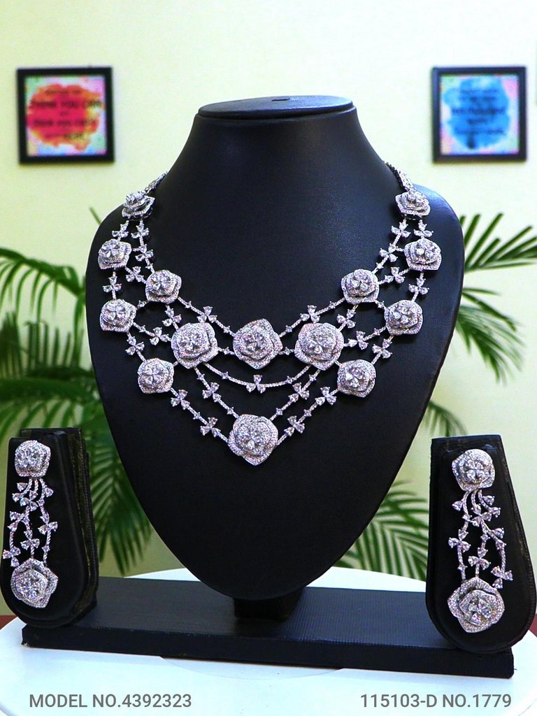 Original Zircon Necklace Set