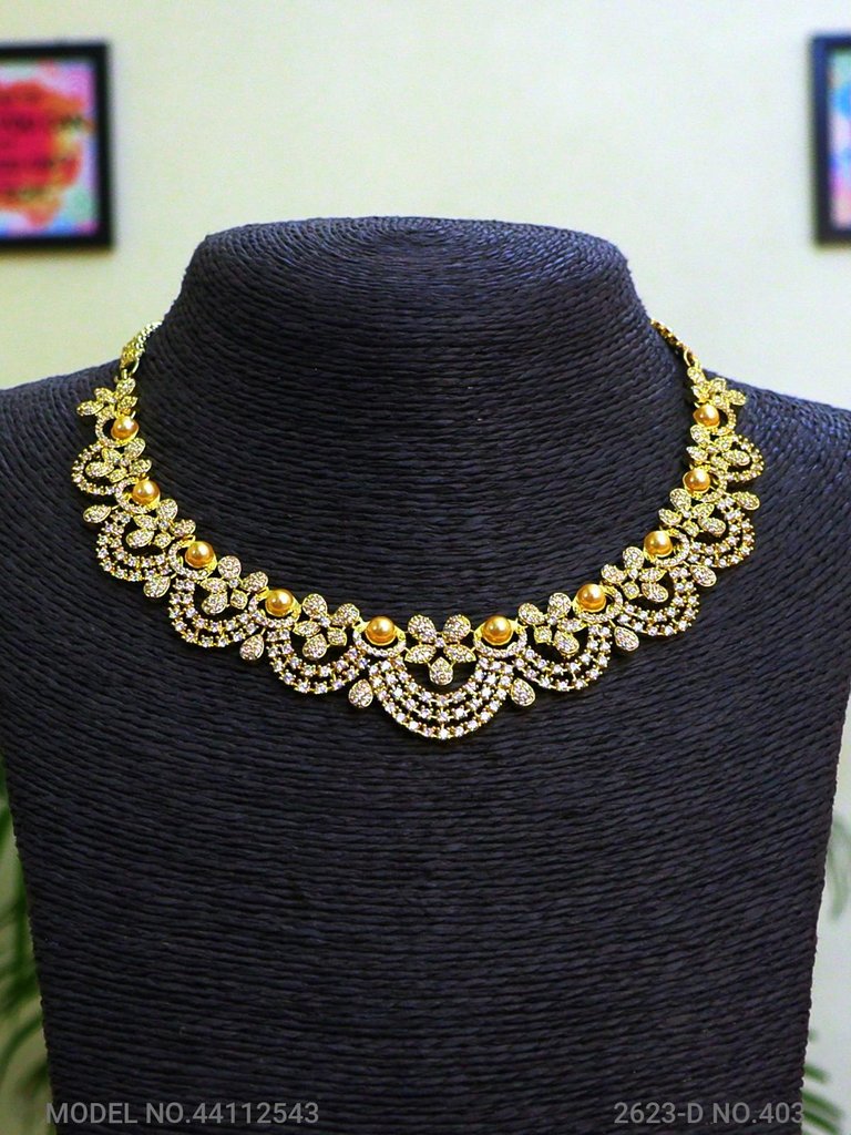 Fine Fashion Classic Necklace Set