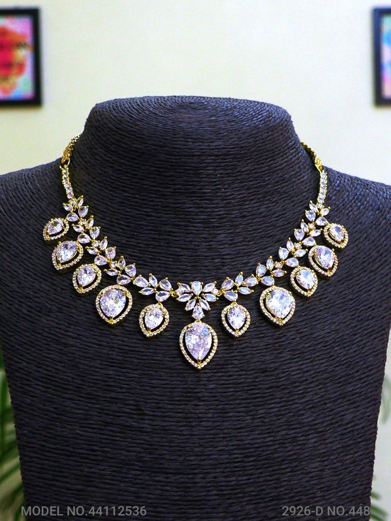 Partywear Classic Jewelry Set