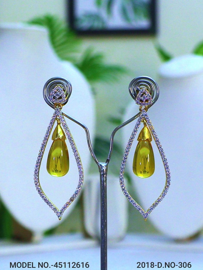 Light weighted CZ Necklace Set