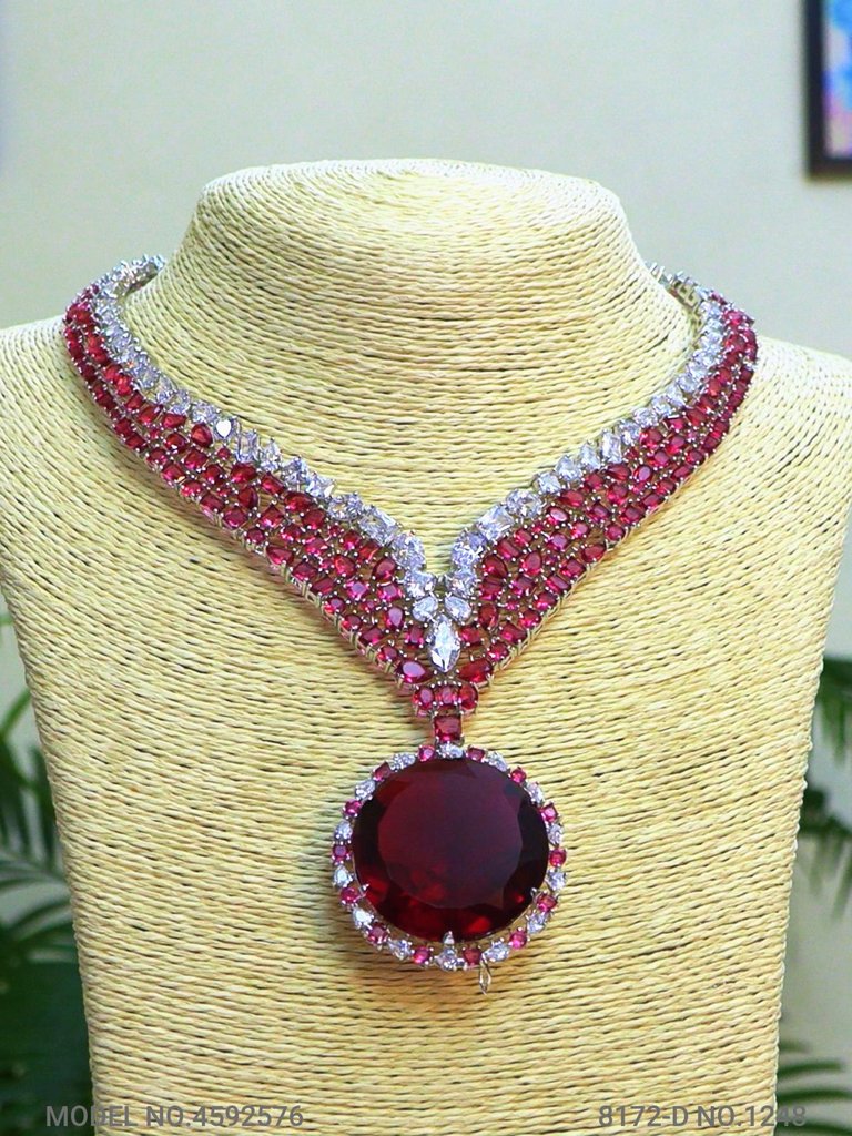 Handmade Traditional Masterpiece Zircon Jewelry Set