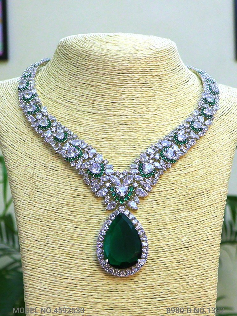 Original Zircon Necklace Set