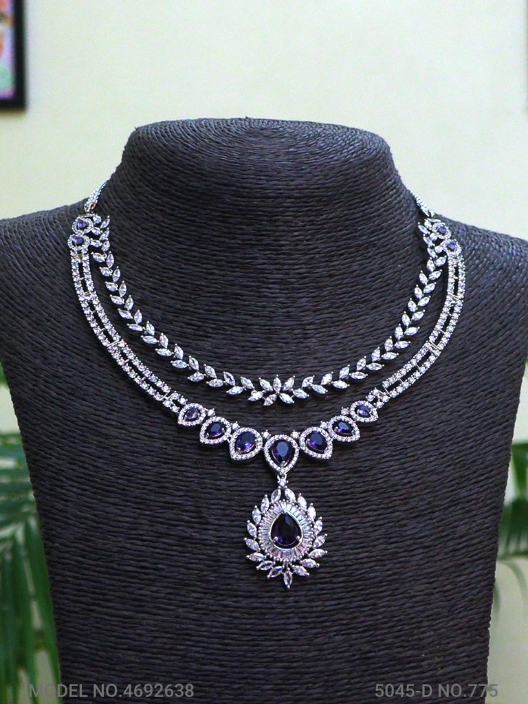 Wholesale Traditional Necklace Set