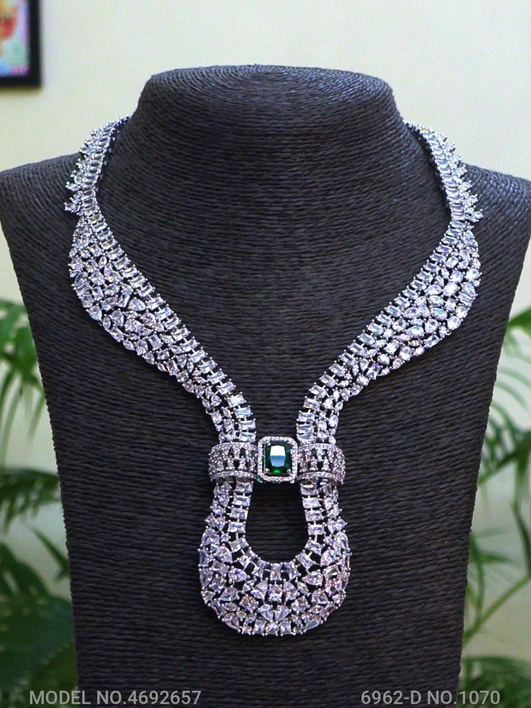 Original Zircon Necklace Set