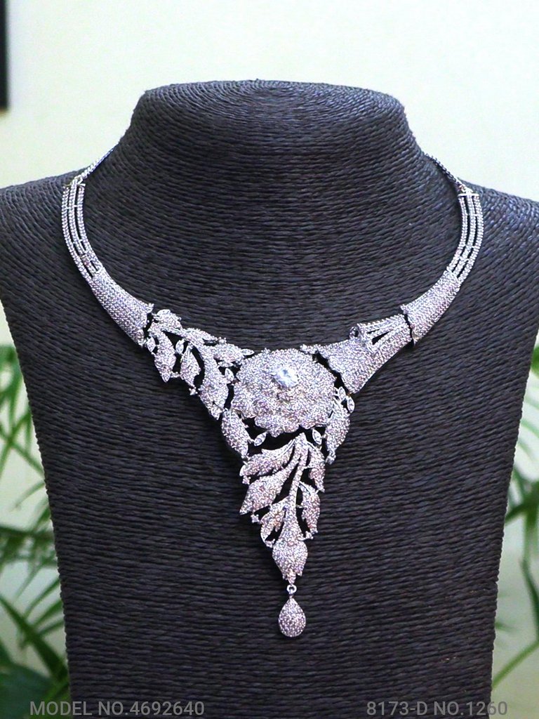 Fashion Necklace Set | Artificial Diamonds / Zircons