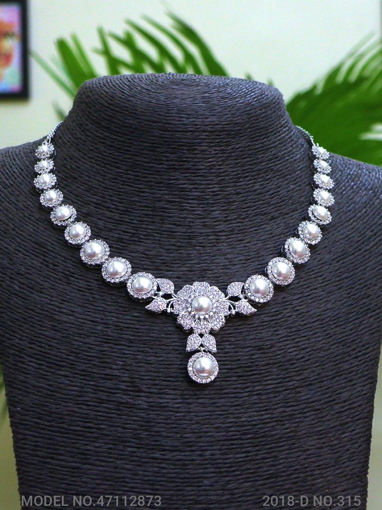 Partywear Classic Jewelry Set