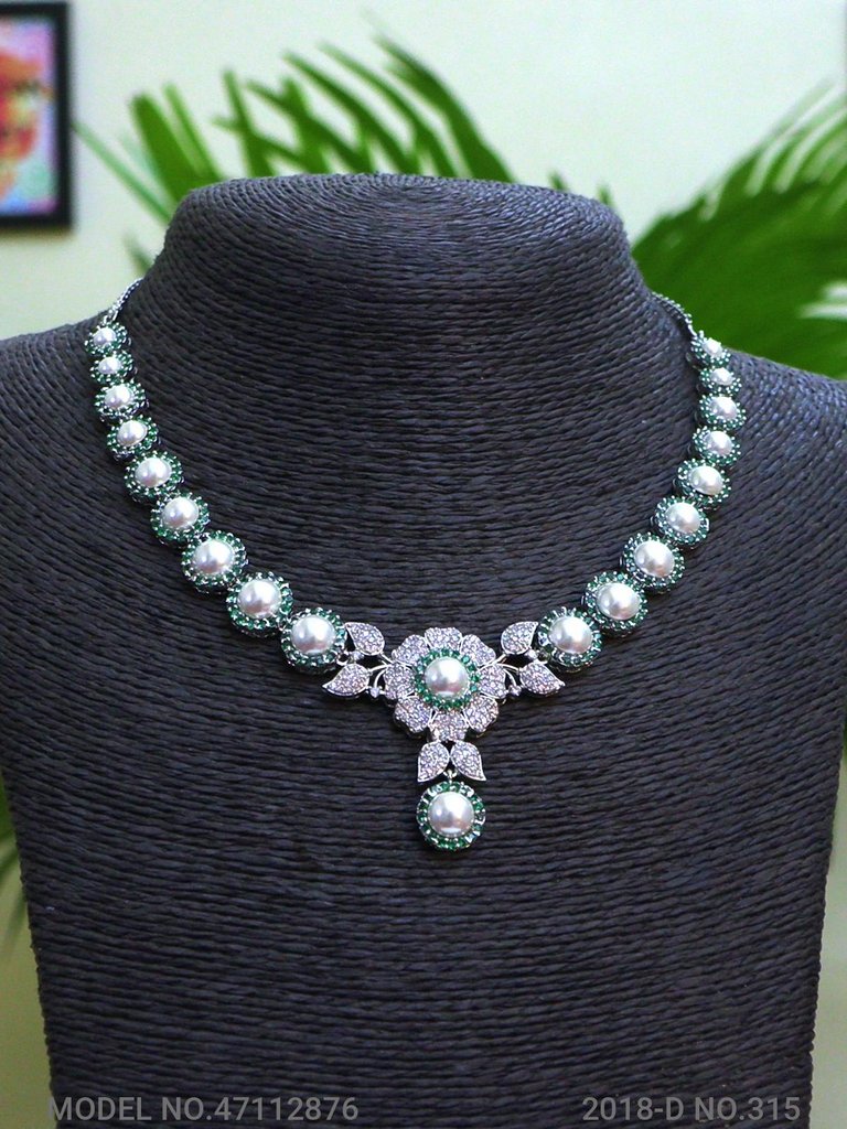 Partywear Classic Jewelry Set