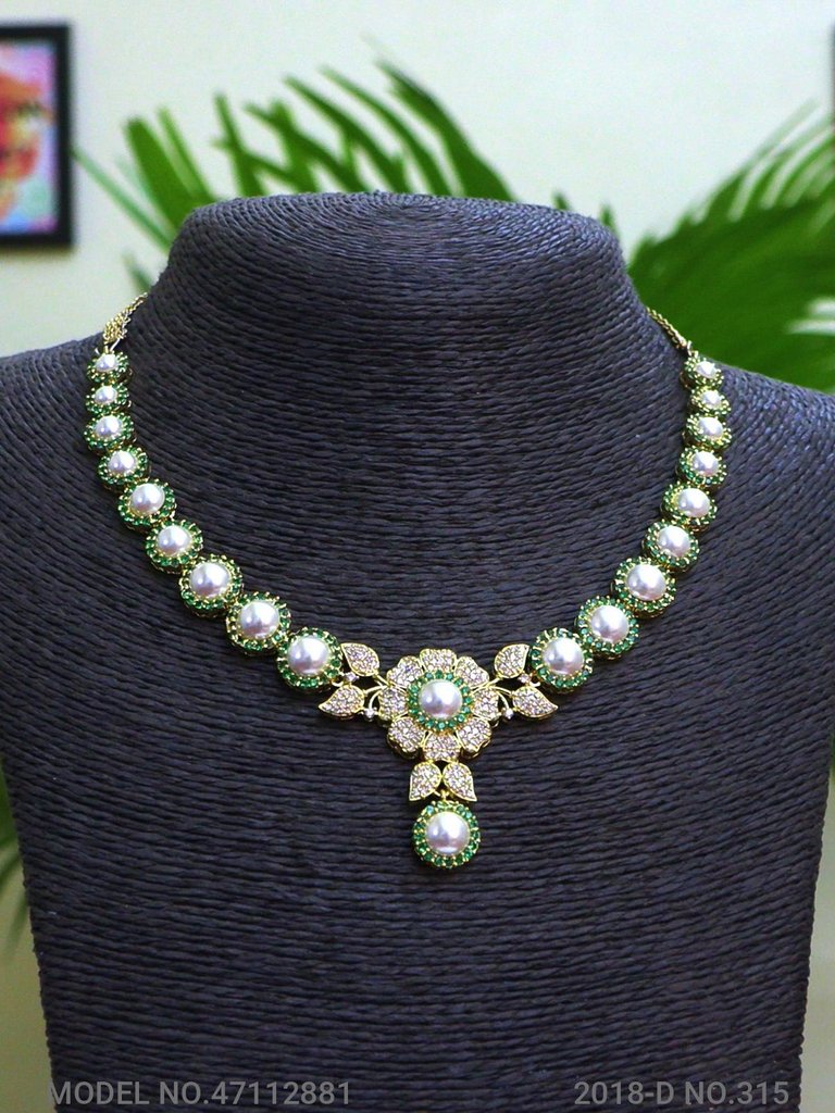 Partywear Classic Jewelry Set