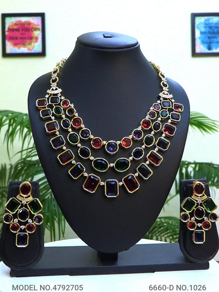 Amazing Traditional Jewelry Set