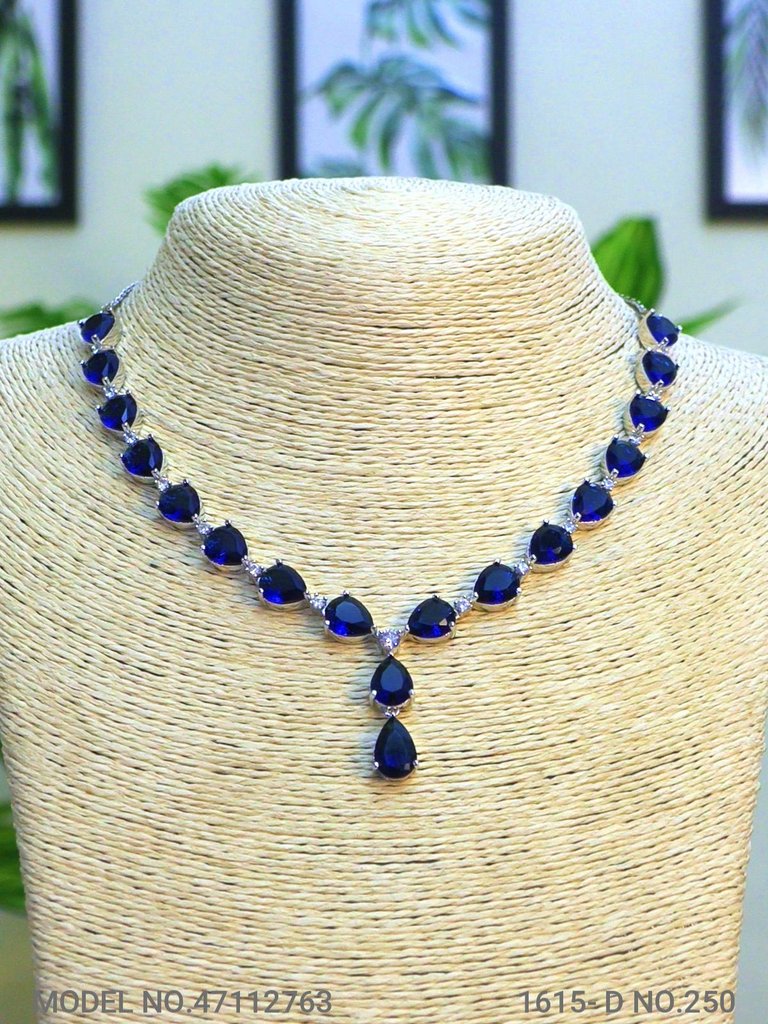 Classic Modern Day Gift Jewelry for Women