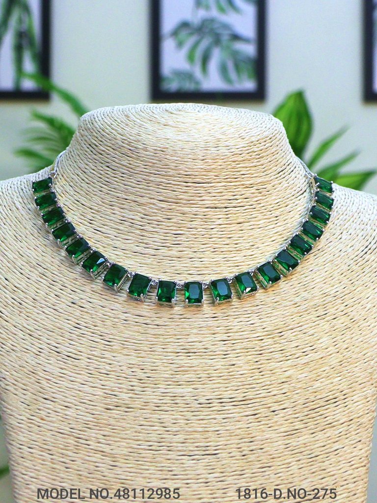Classical Yet Trendy | Jewelry Set