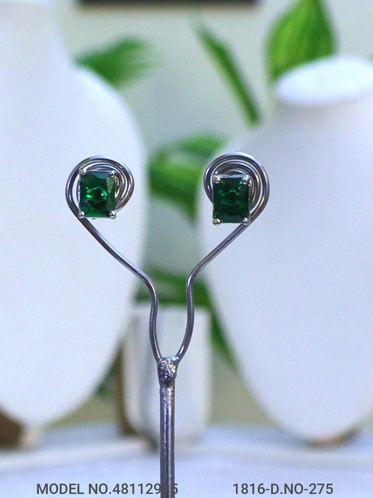 Classical Yet Trendy | Jewelry Set