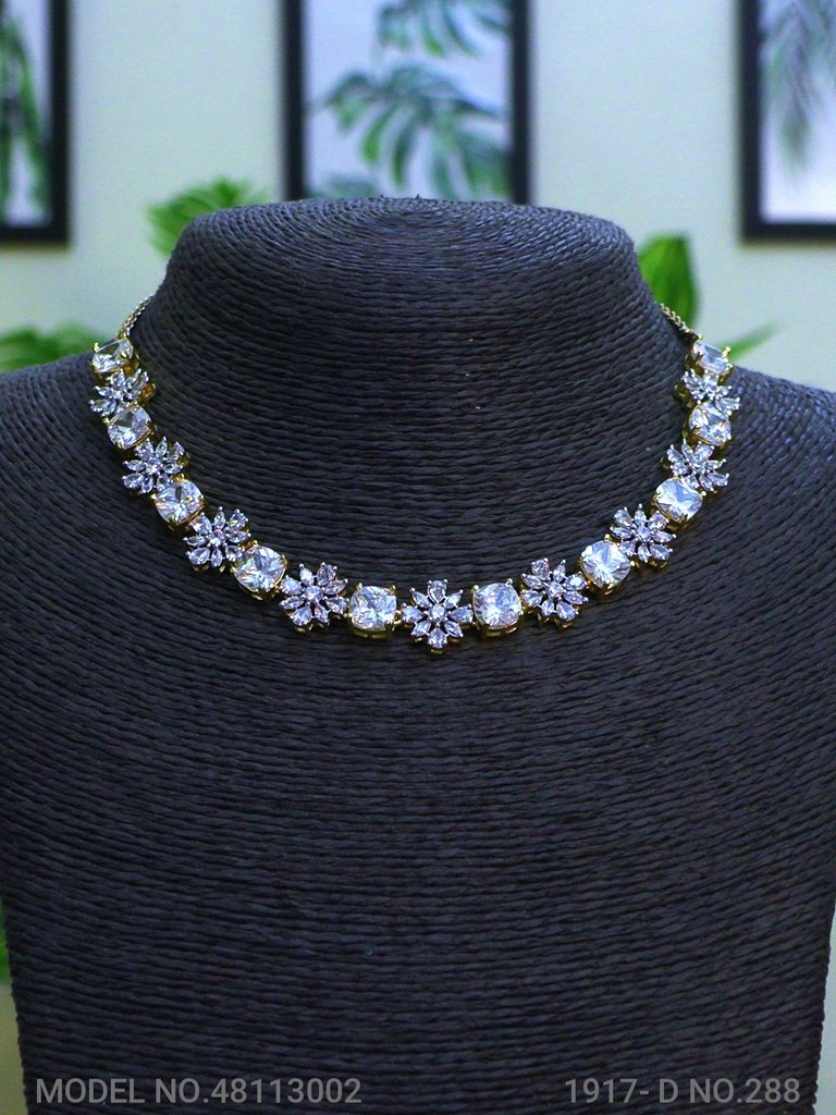 Be a Showstopper in any Party !