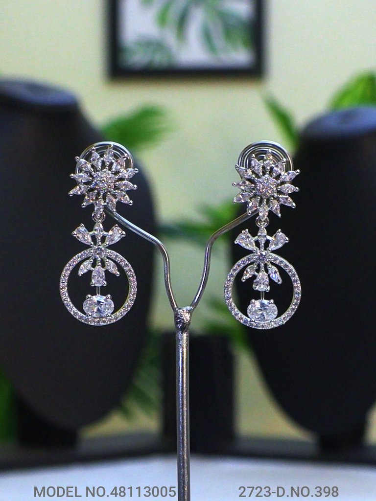 Fine Fashion Classic Necklace Set