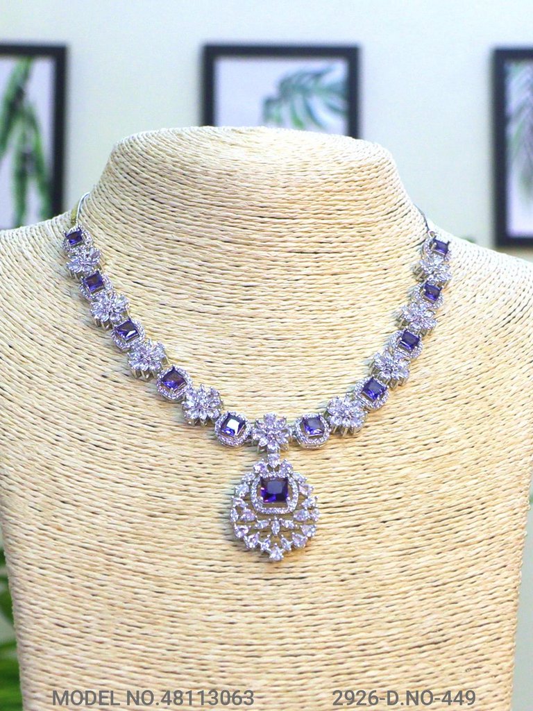 Best Set to be gifted to a Woman