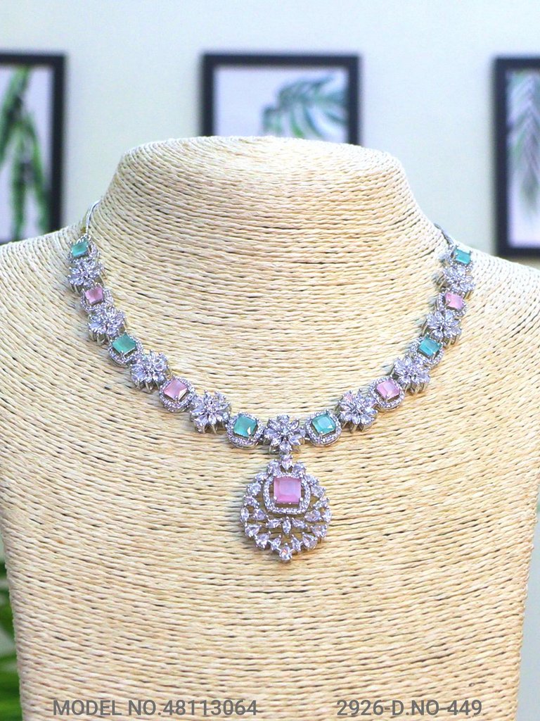 Classic Modern Day Gift Jewelry for Women