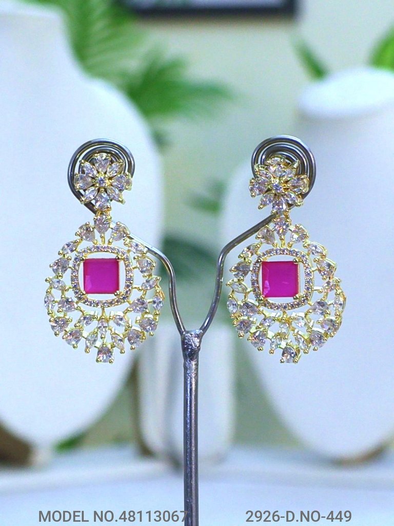 Fine Fashion Classic Necklace Set
