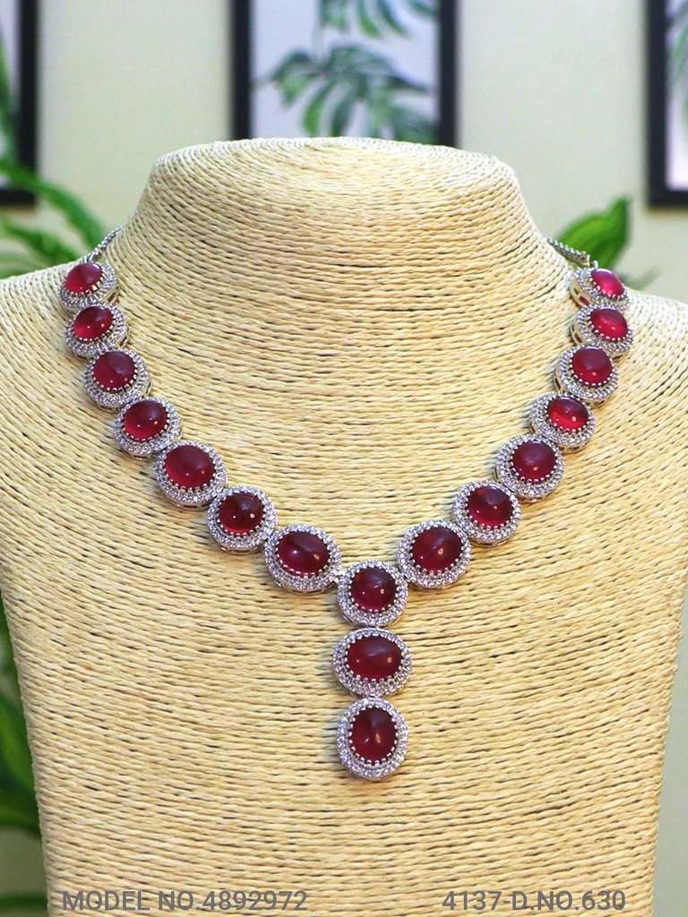 Wholesale Traditional Necklace Set
