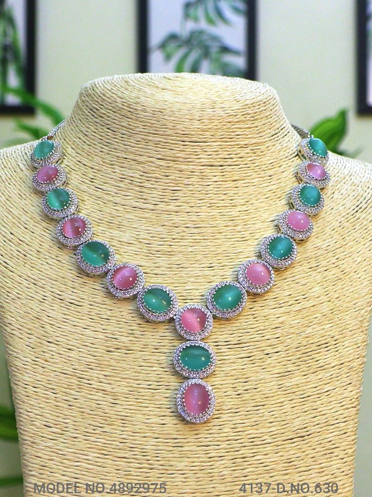 Fashion Necklace Set | Artificial Diamonds / Zircons