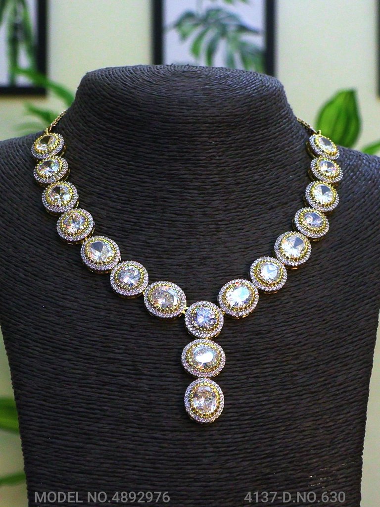 Trendy Traditional Necklace Set | Ideal Birthday Gift
