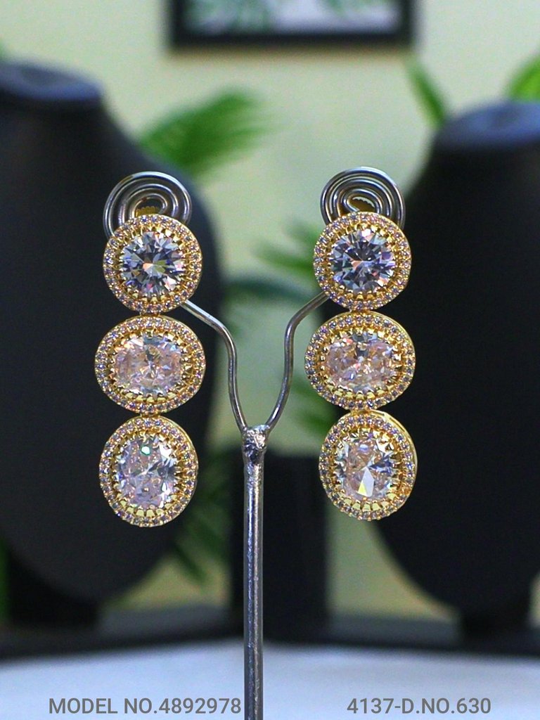Art Jewelry