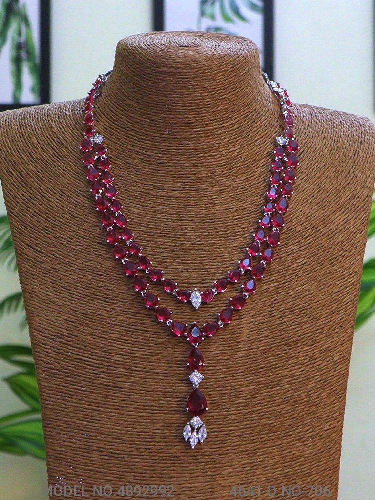 A necklace Set for all Occasions !