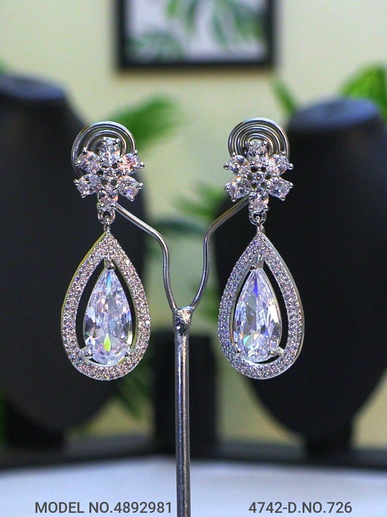 Gift Necklace Set in CZ