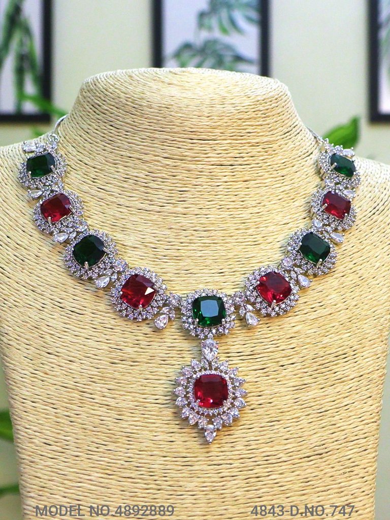Original Zircon Necklace Set