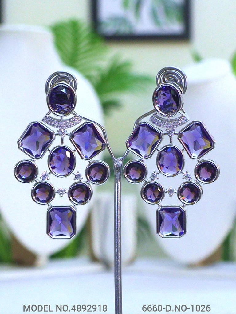Searching for Wedding Gifts? Stop !