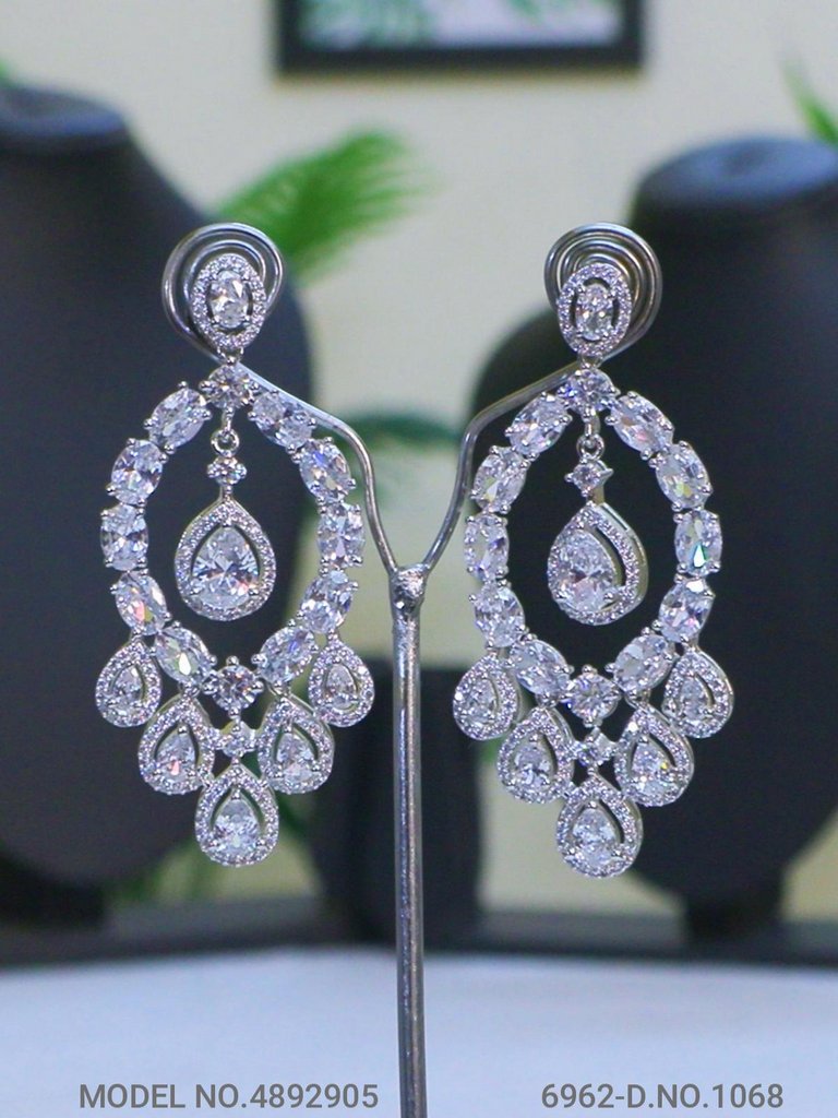 Amazing Traditional Jewelry Set