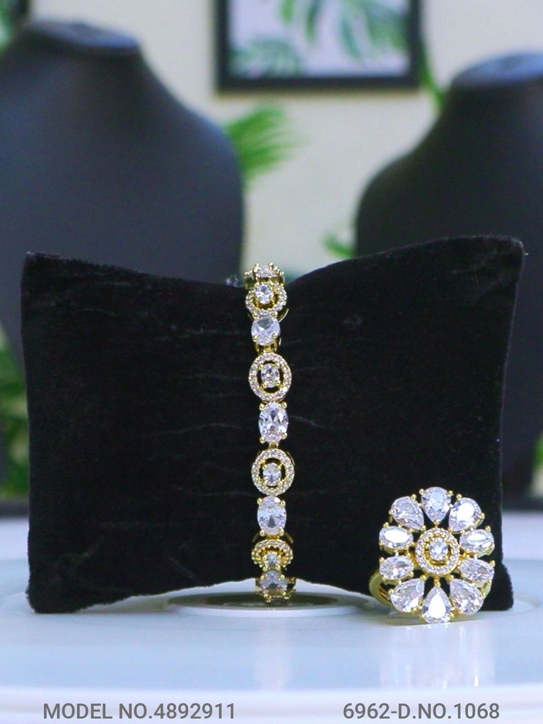 Original Cz Traditional Necklace