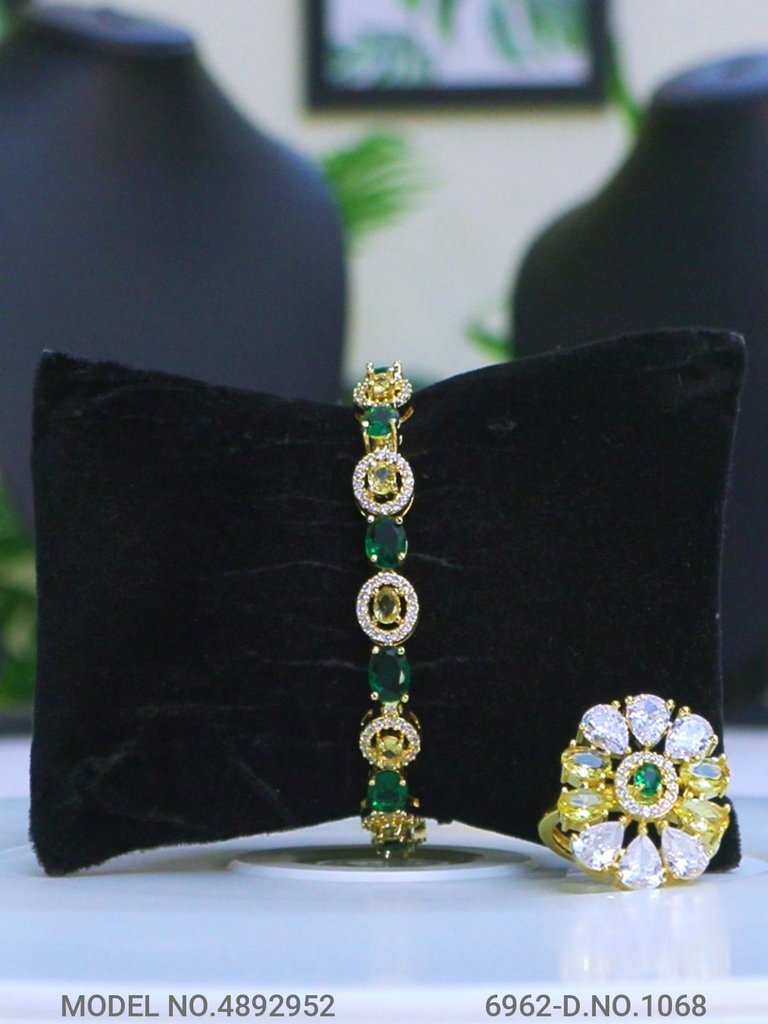 Trendy Traditional Necklace Set | Ideal Birthday Gift