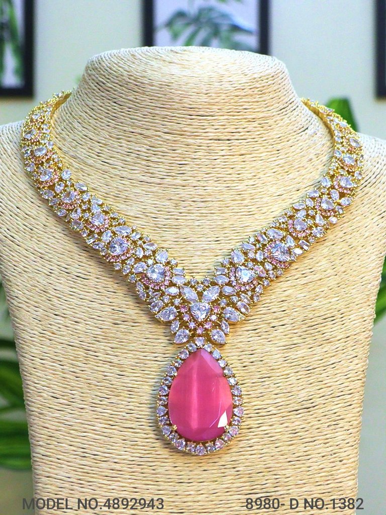 Traditional American Diamond Set