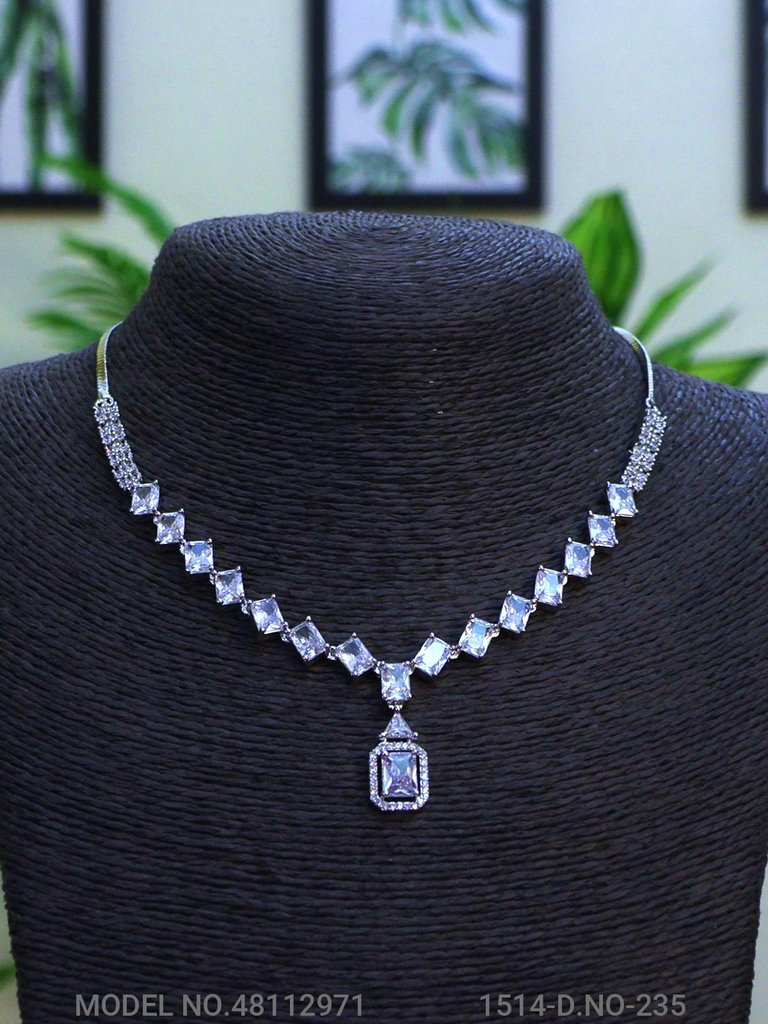 Partywear Classic Jewelry Set