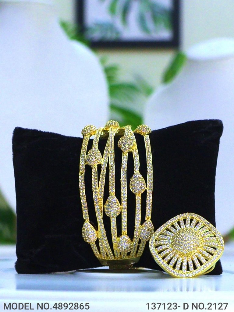 For Women who love Craftsmanship