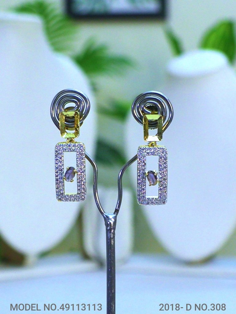 Fine Fashion Jewelry