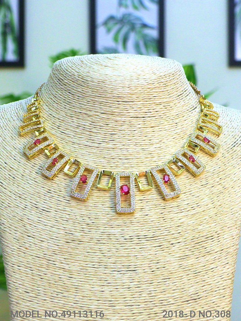 Wholesale Classic Necklace Set