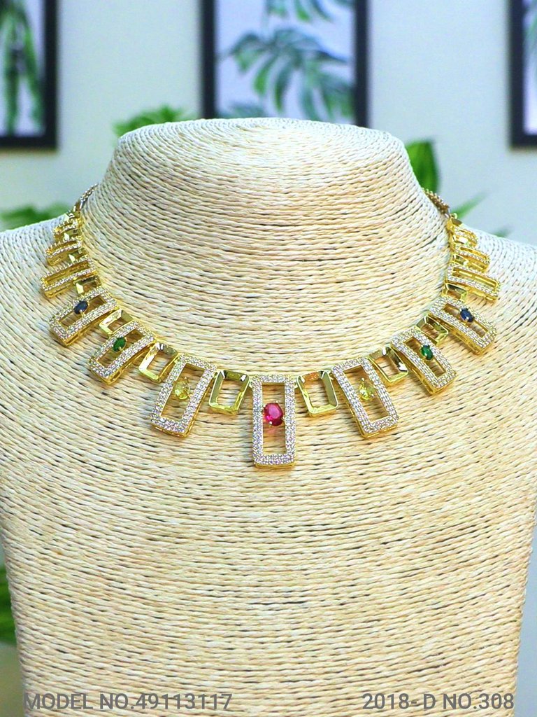 Be a Showstopper in your Party !