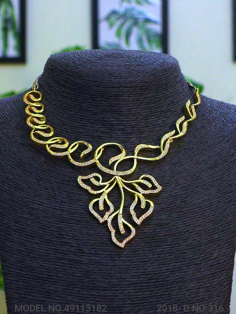 Partywear Classic Jewelry Set