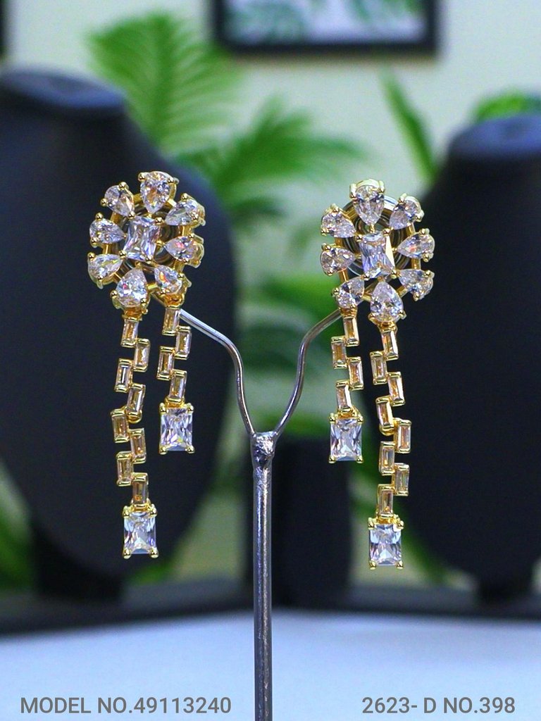 Best Set to be gifted to a Woman