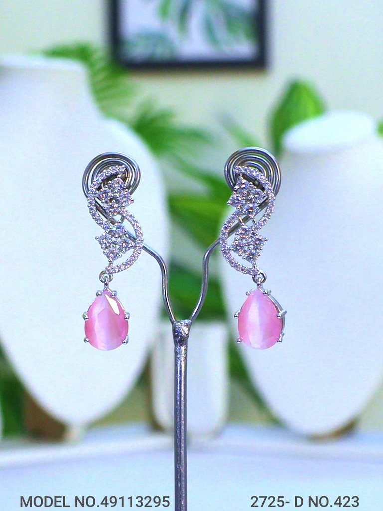 Fine Fashion Jewelry